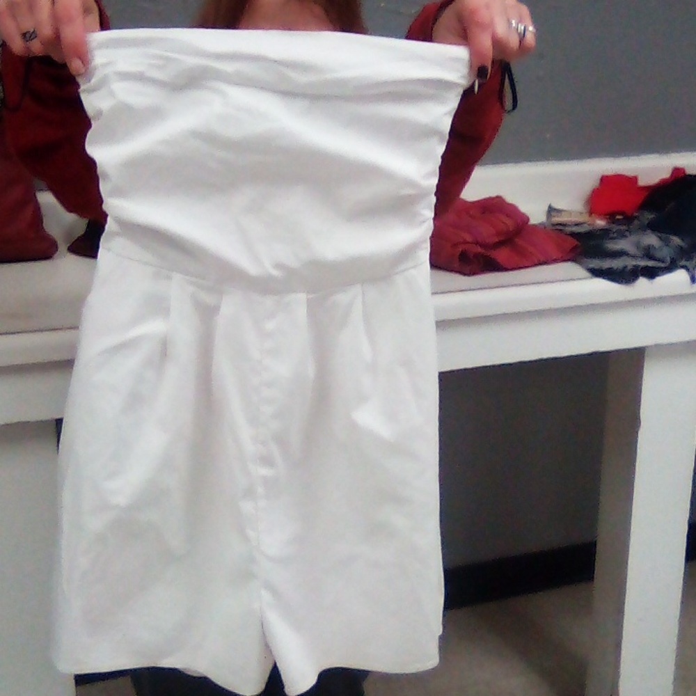 White romper shorts with pockets adorable white linen brand is brand is forever